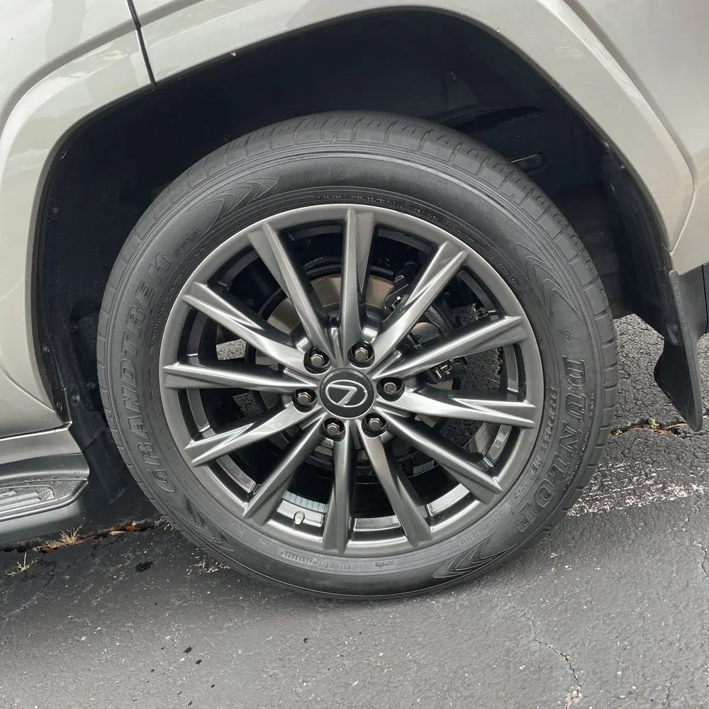 2023 Lexus LX 600 F SPORT Handling
