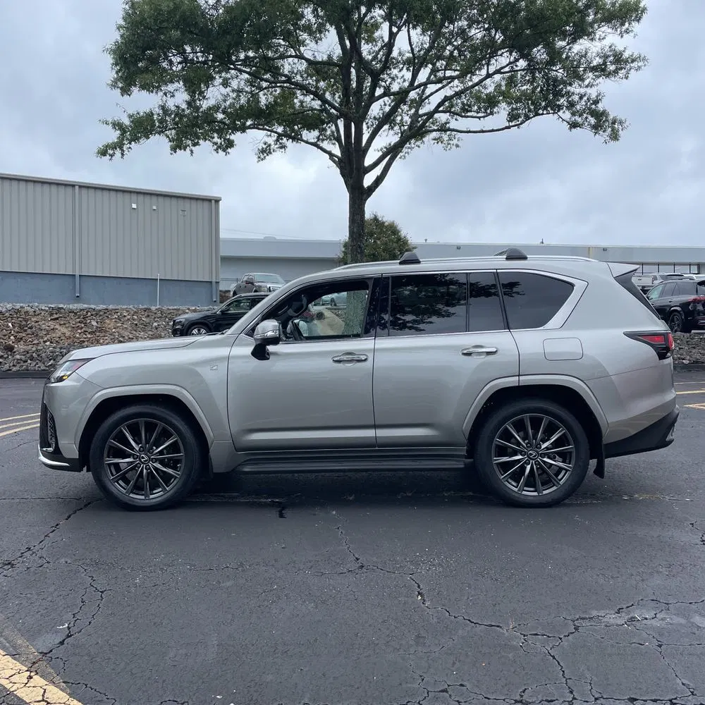 2023 Lexus LX 600 F SPORT Handling