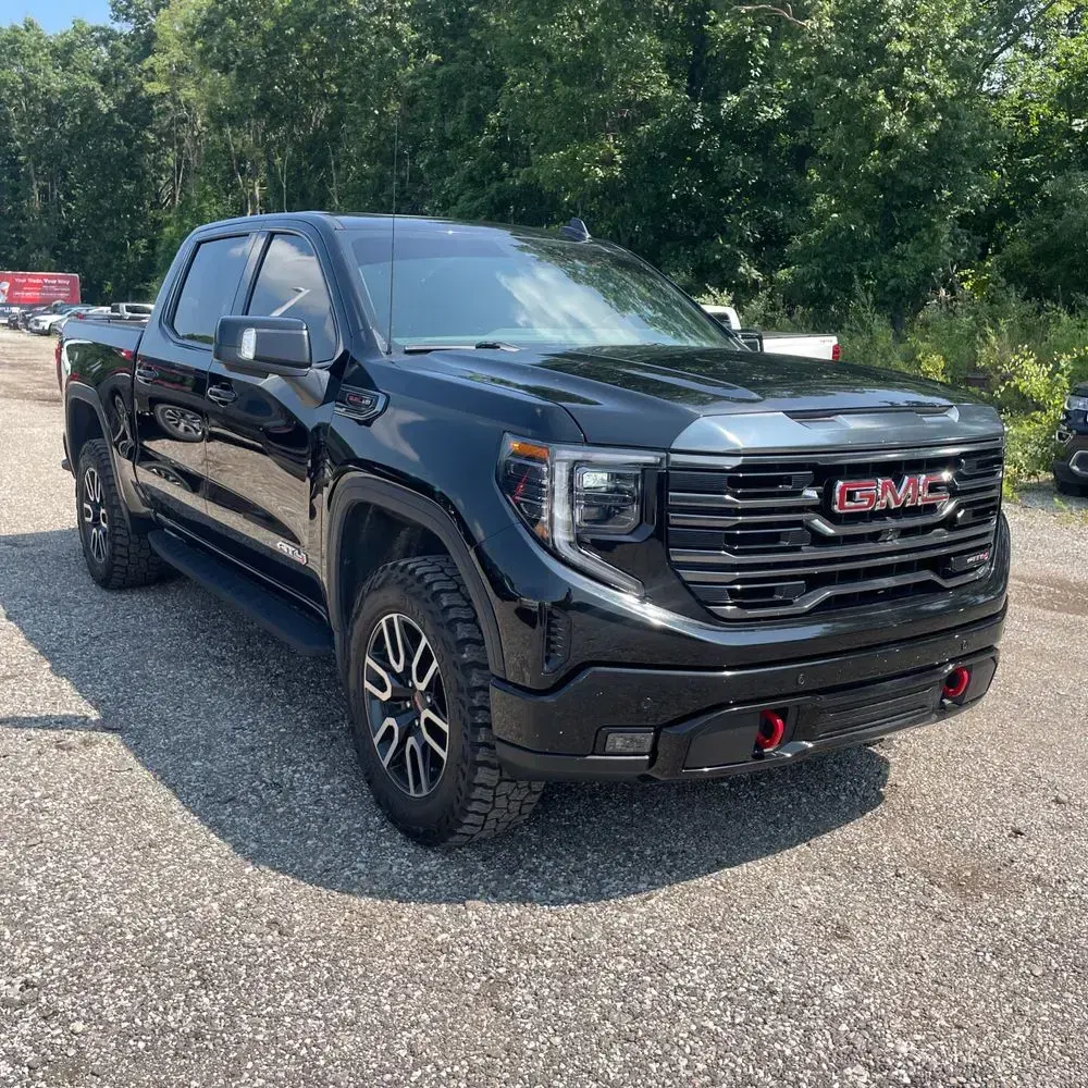 2023 GMC Sierra 1500 AT4