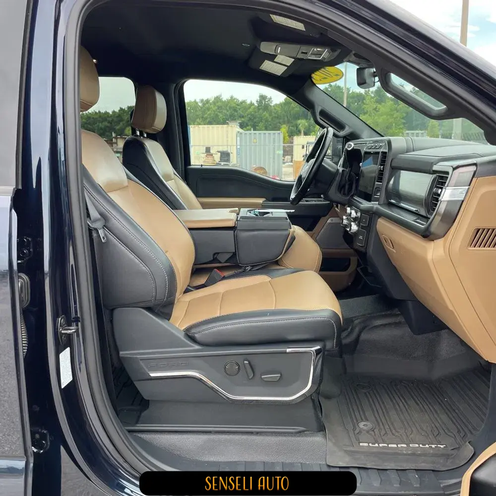 2023 Ford F-450 Super Duty Lariat