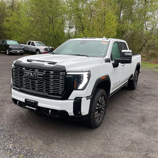 2025 GMC Sierra 2500HD Denali Ultimate