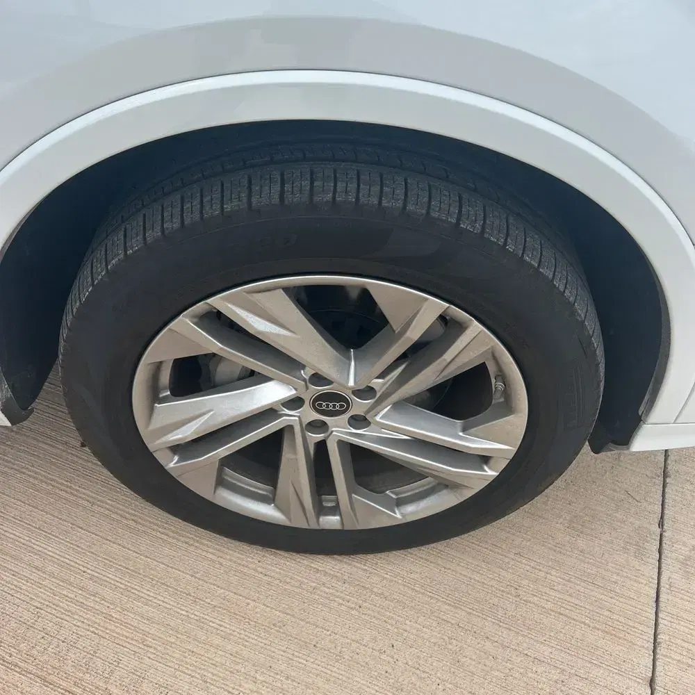 2024 Audi Q7 Premium Plus 55