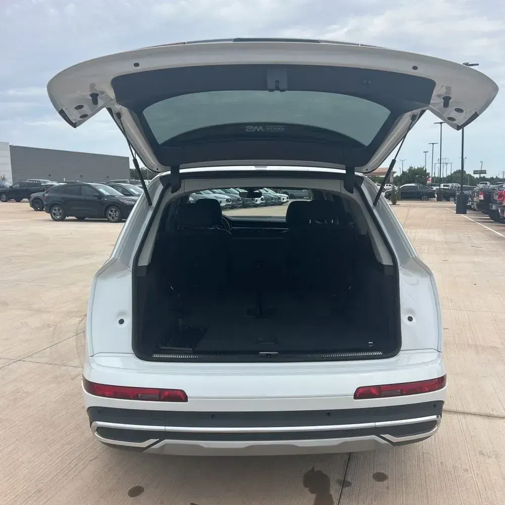 2024 Audi Q7 Premium Plus 55