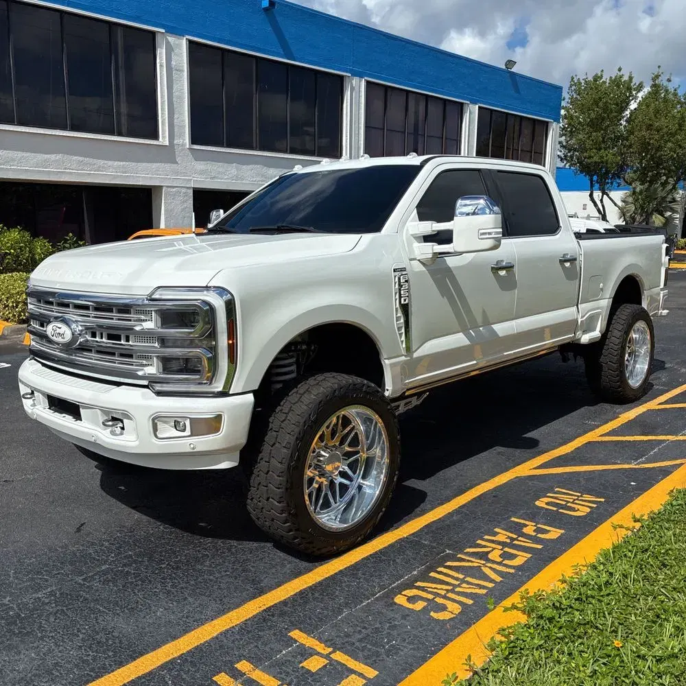 2024 Ford F-350 Super Duty Limited