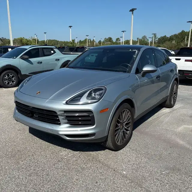 2022 Porsche Cayenne Coupe