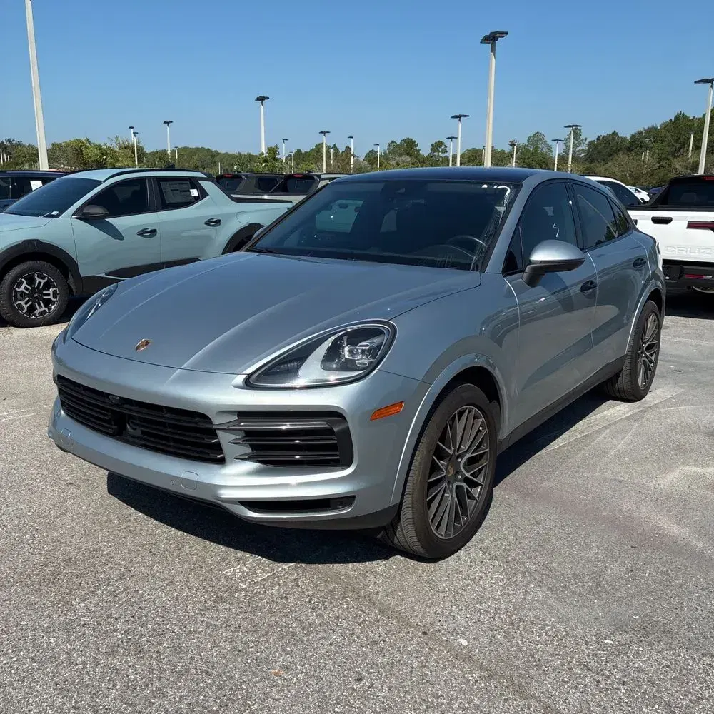 2022 Porsche Cayenne Coupe