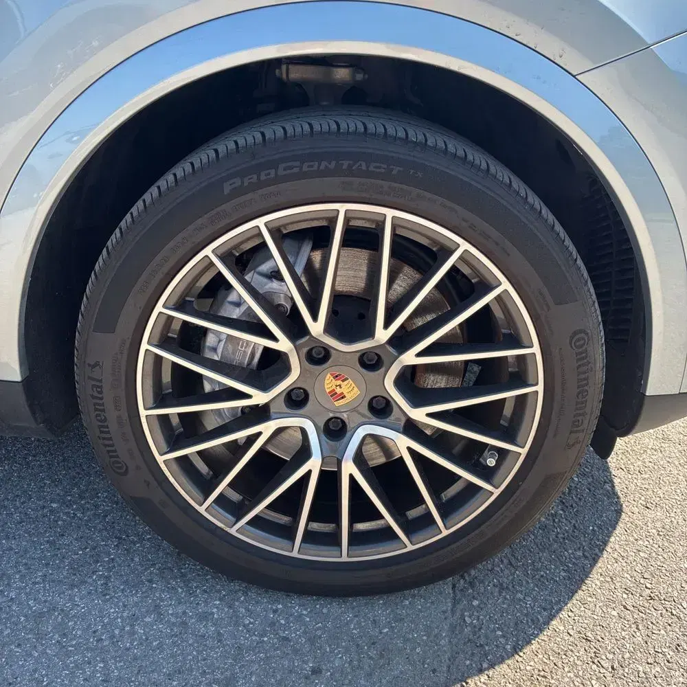 2022 Porsche Cayenne Coupe