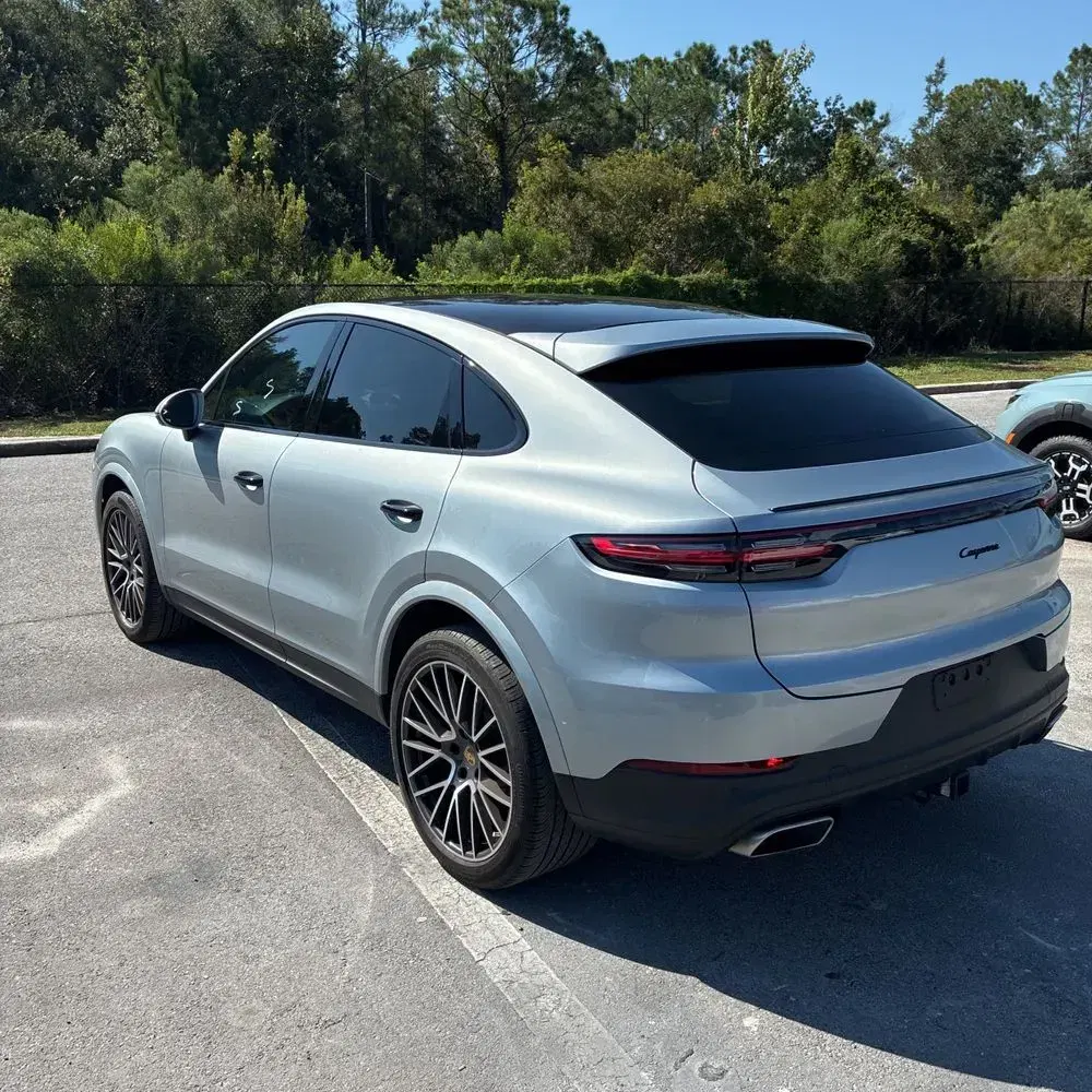 2022 Porsche Cayenne Coupe