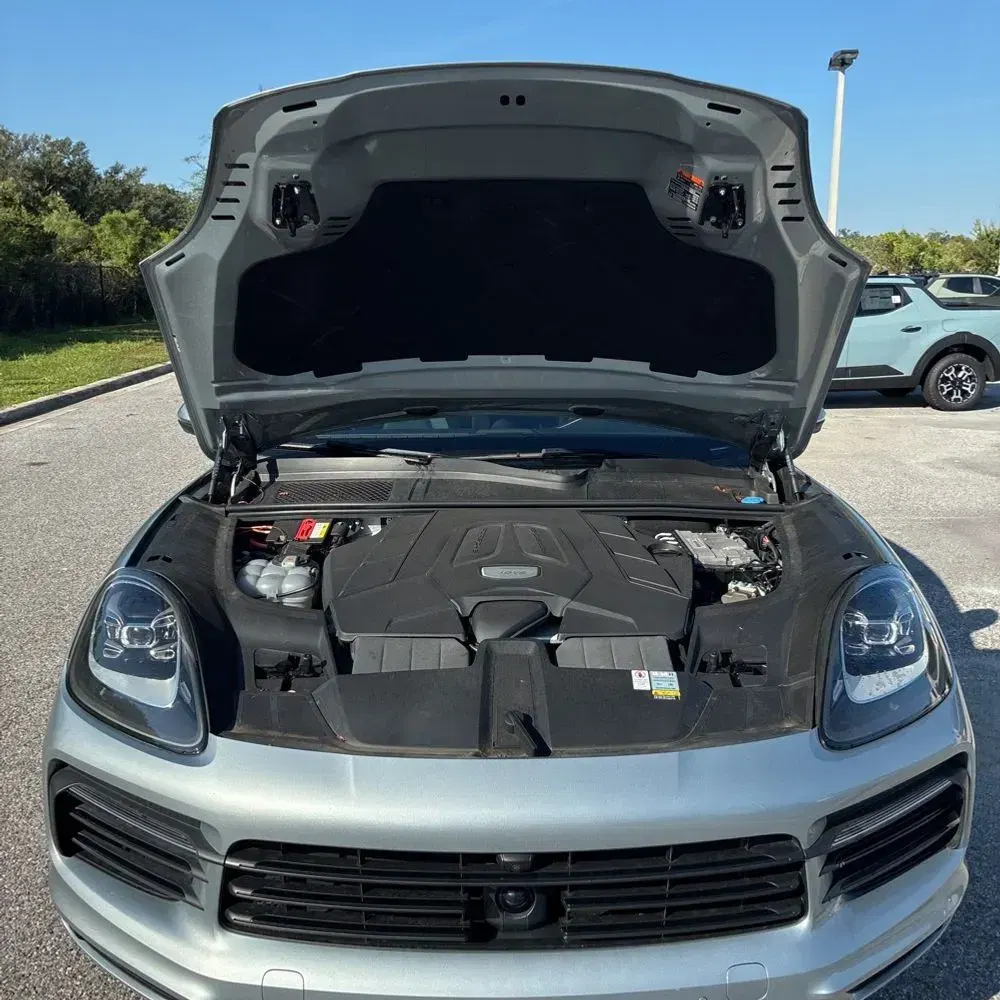 2022 Porsche Cayenne Coupe