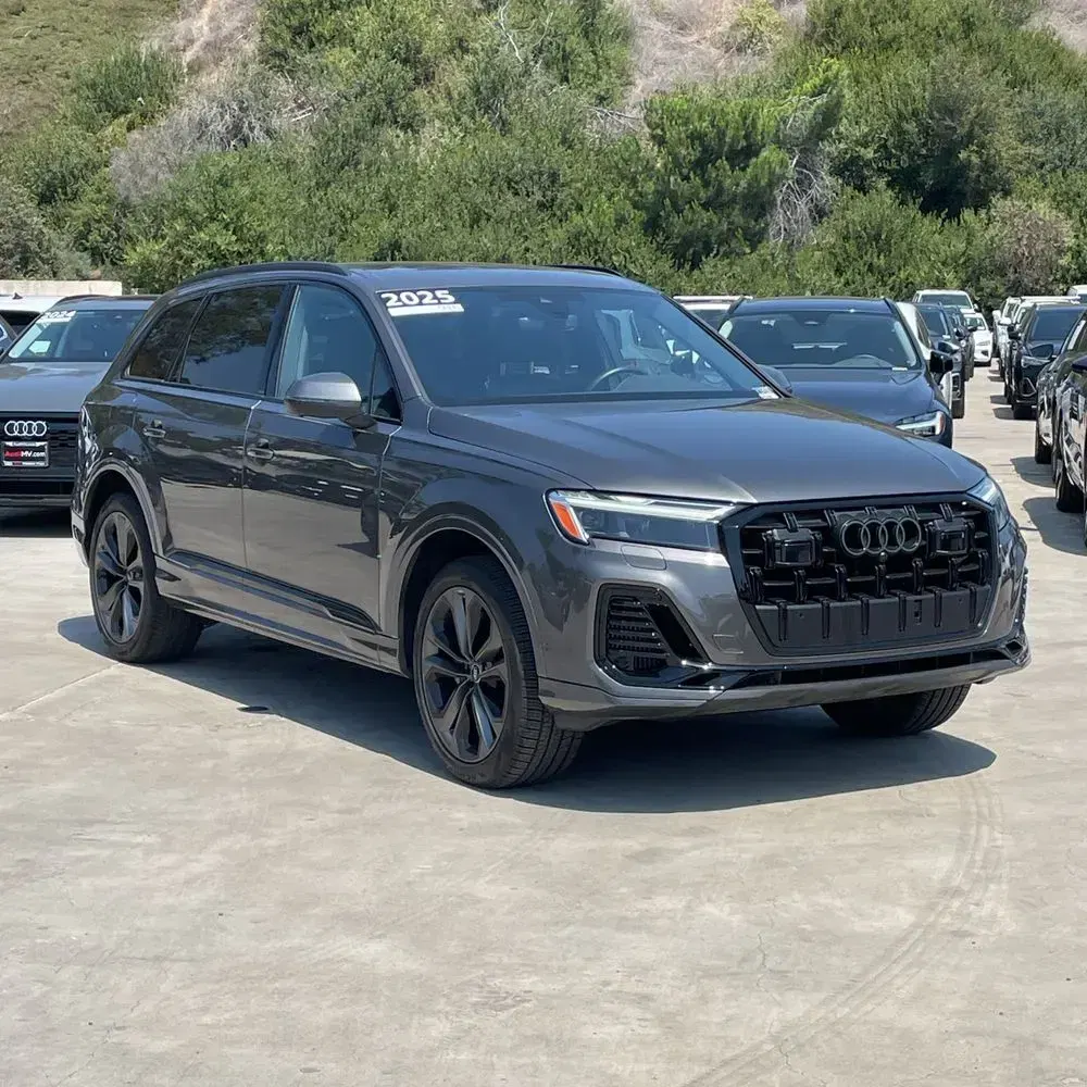 2025 Audi Q7 Premium Plus 55