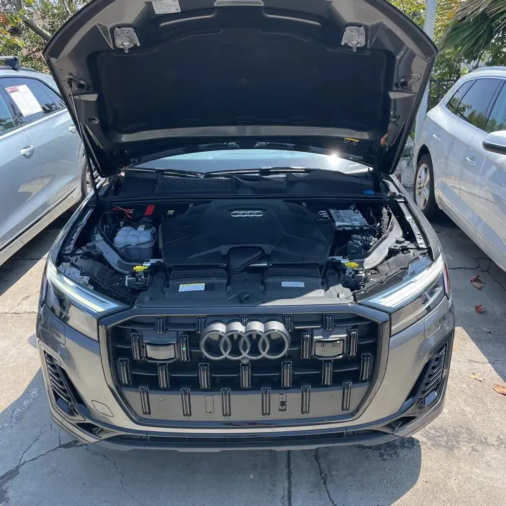 2025 Audi Q7 Premium Plus 55