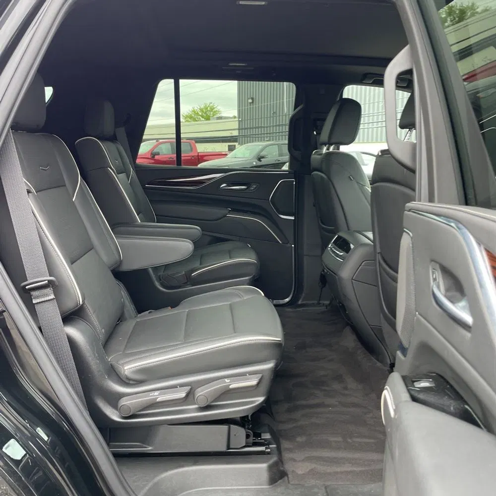 2022 Cadillac Escalade Premium Luxury