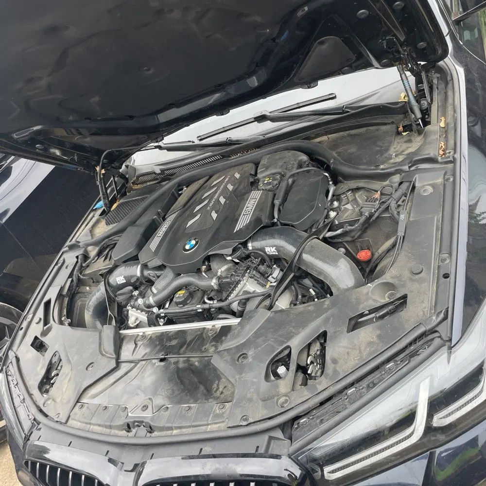 2023 BMW 5-Series M550xi