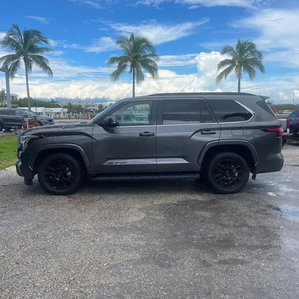 2024 Toyota Sequoia SR5