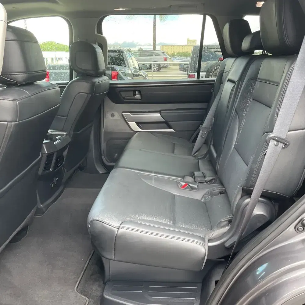 2024 Toyota Sequoia SR5