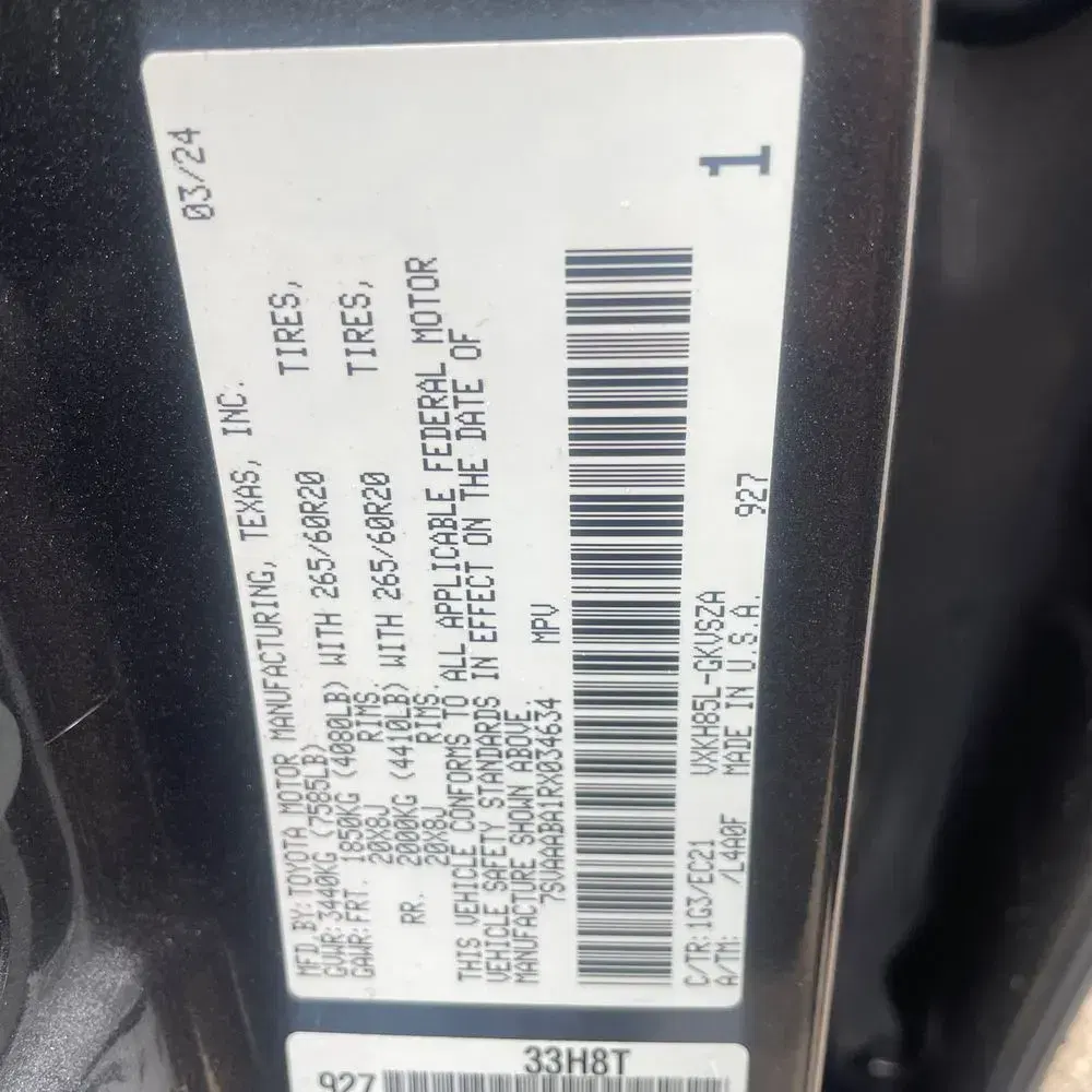 2024 Toyota Sequoia SR5