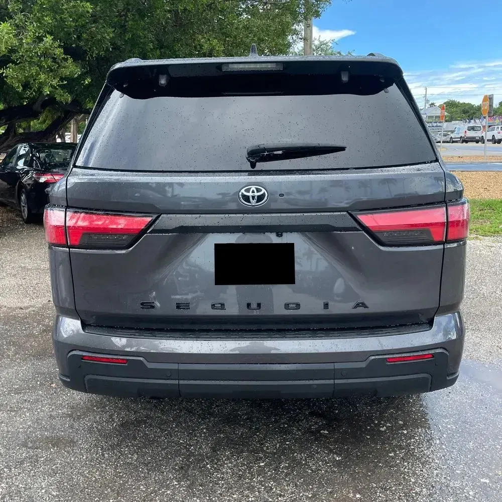 2024 Toyota Sequoia SR5