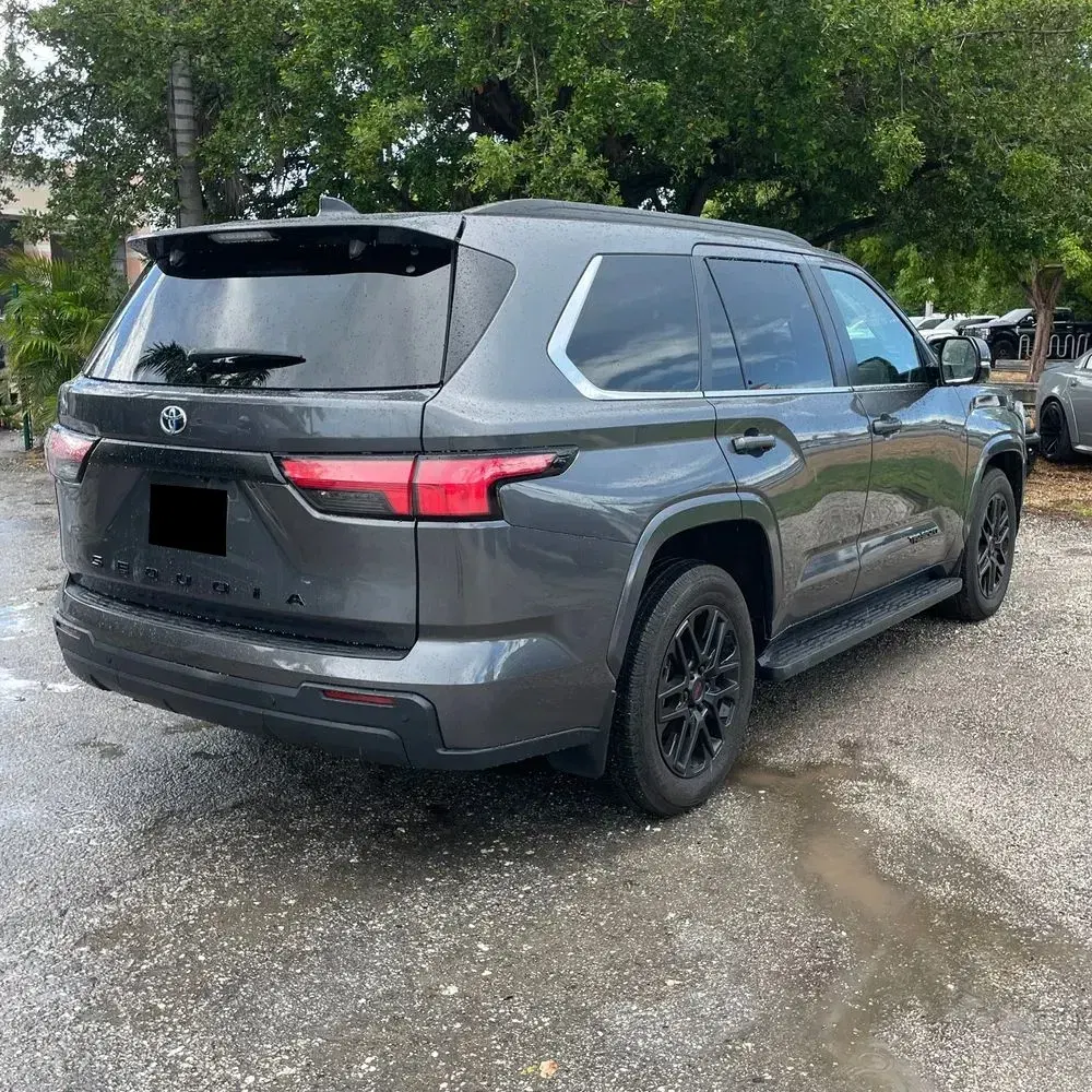 2024 Toyota Sequoia SR5