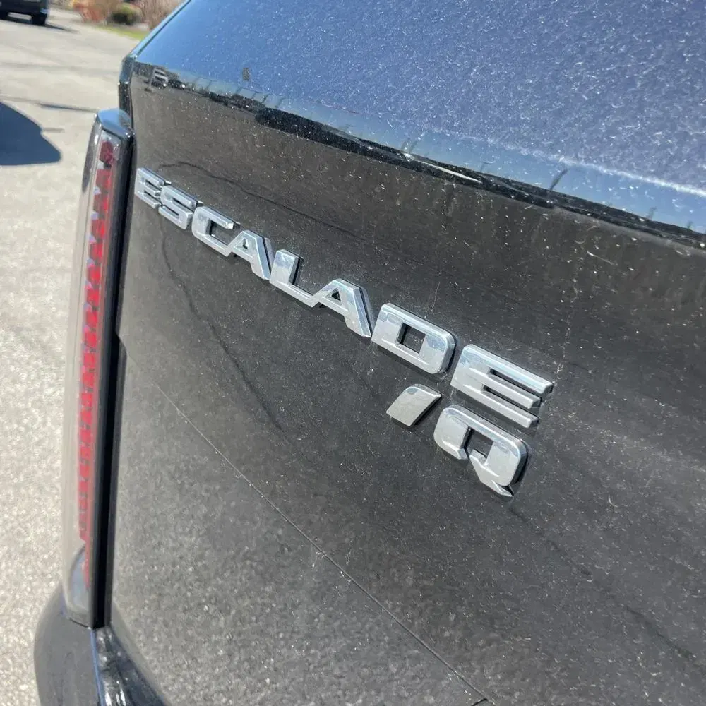 2025 Cadillac Escalade IQ Sport 2