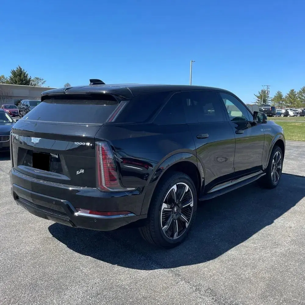 2025 Cadillac Escalade IQ Sport 2