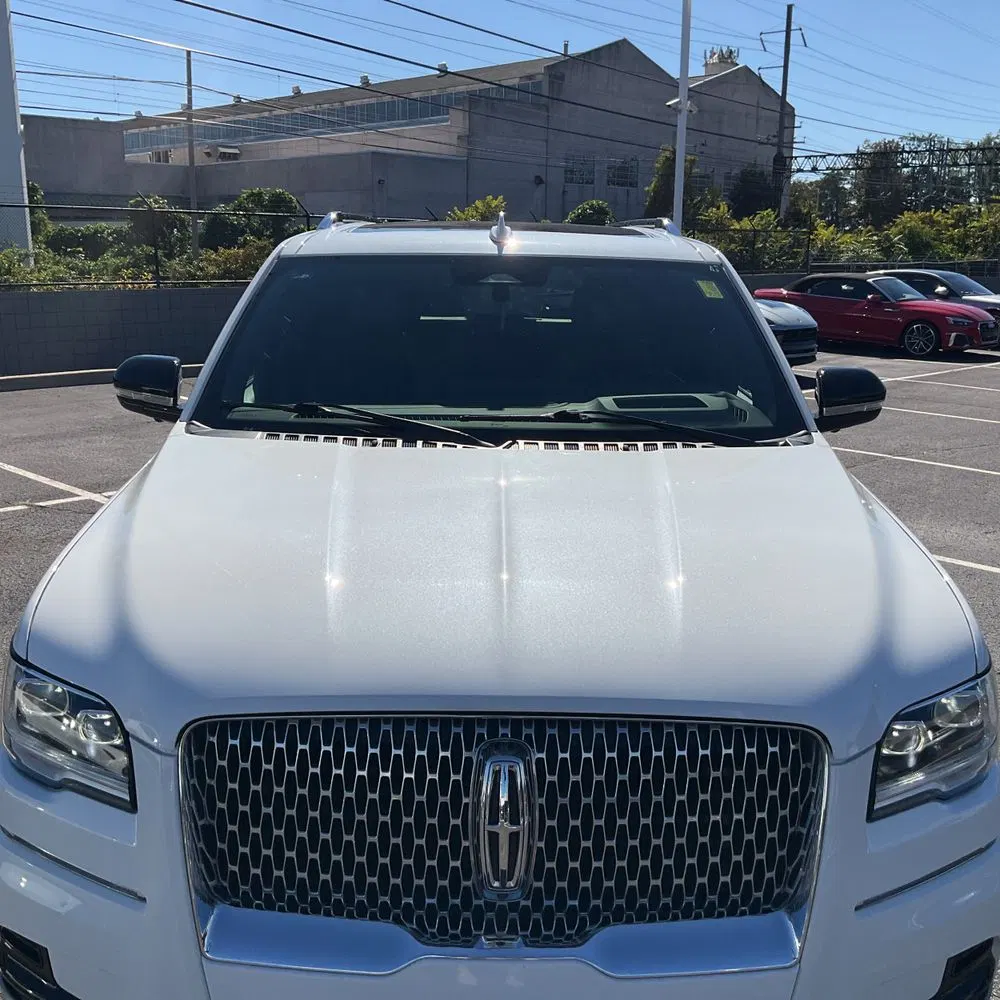 2023 Lincoln Navigator L Reserve