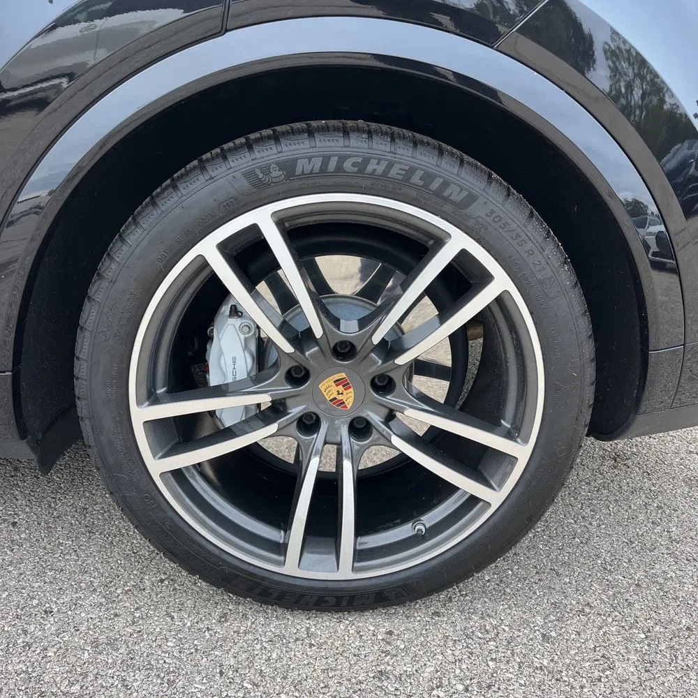2021 Porsche Cayenne Turbo Coupe