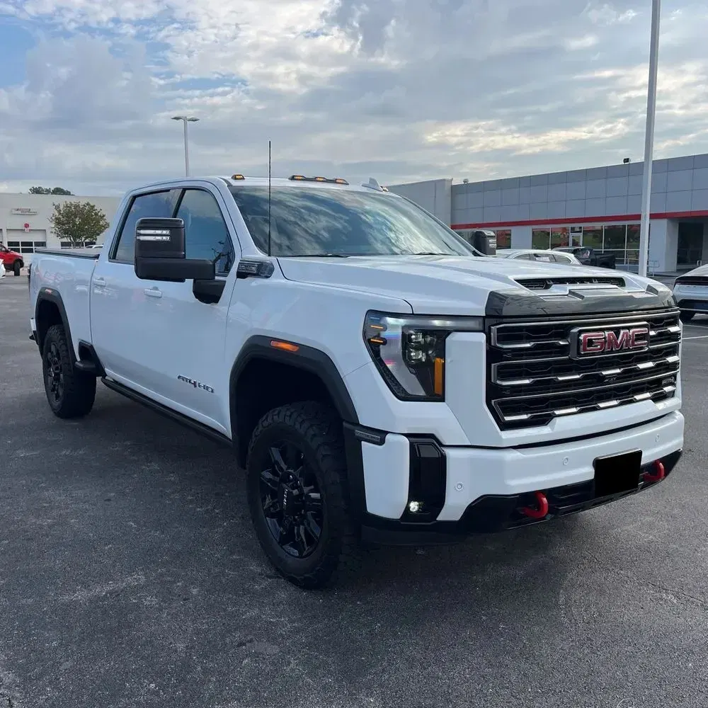 2025 GMC Sierra 2500HD AT4