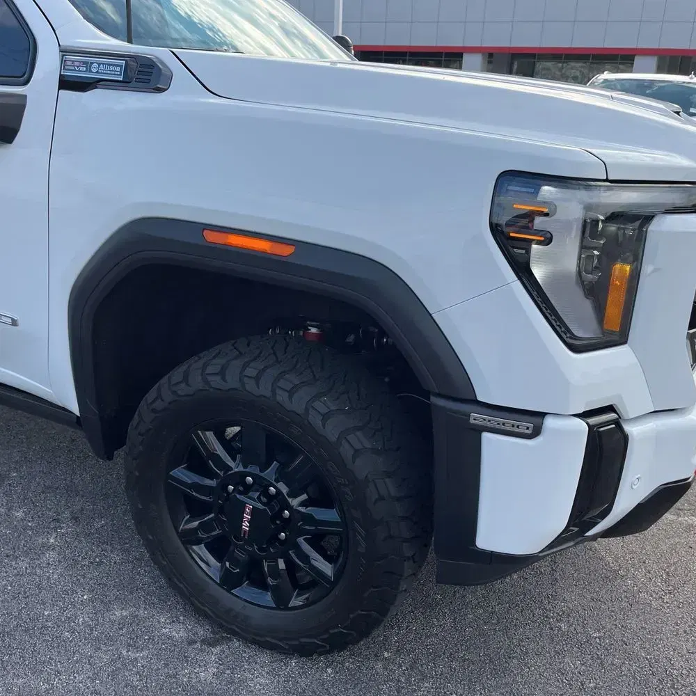 2025 GMC Sierra 2500HD AT4