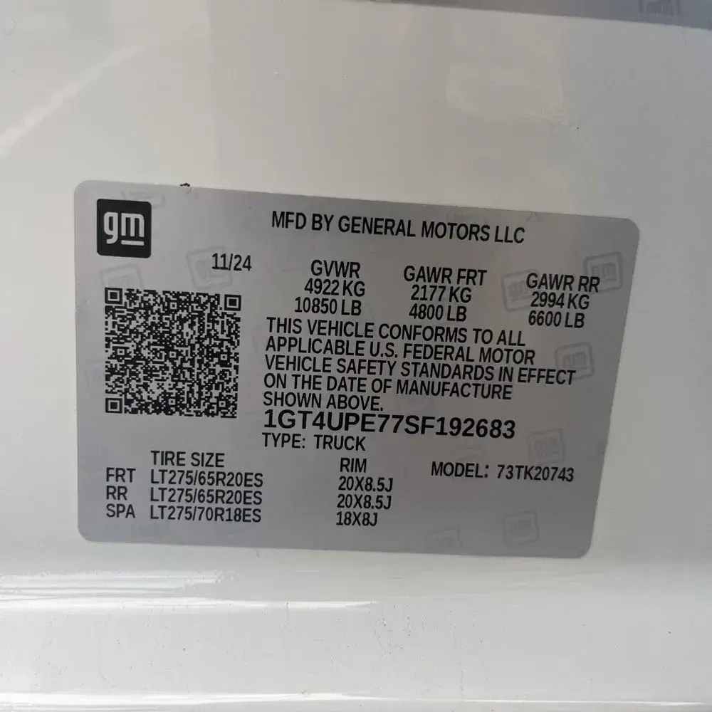 2025 GMC Sierra 2500HD AT4