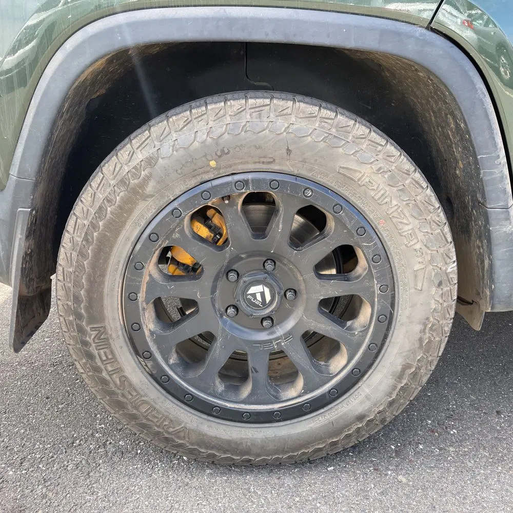 2023 Rivian R1T Adventure Quad-Motor
