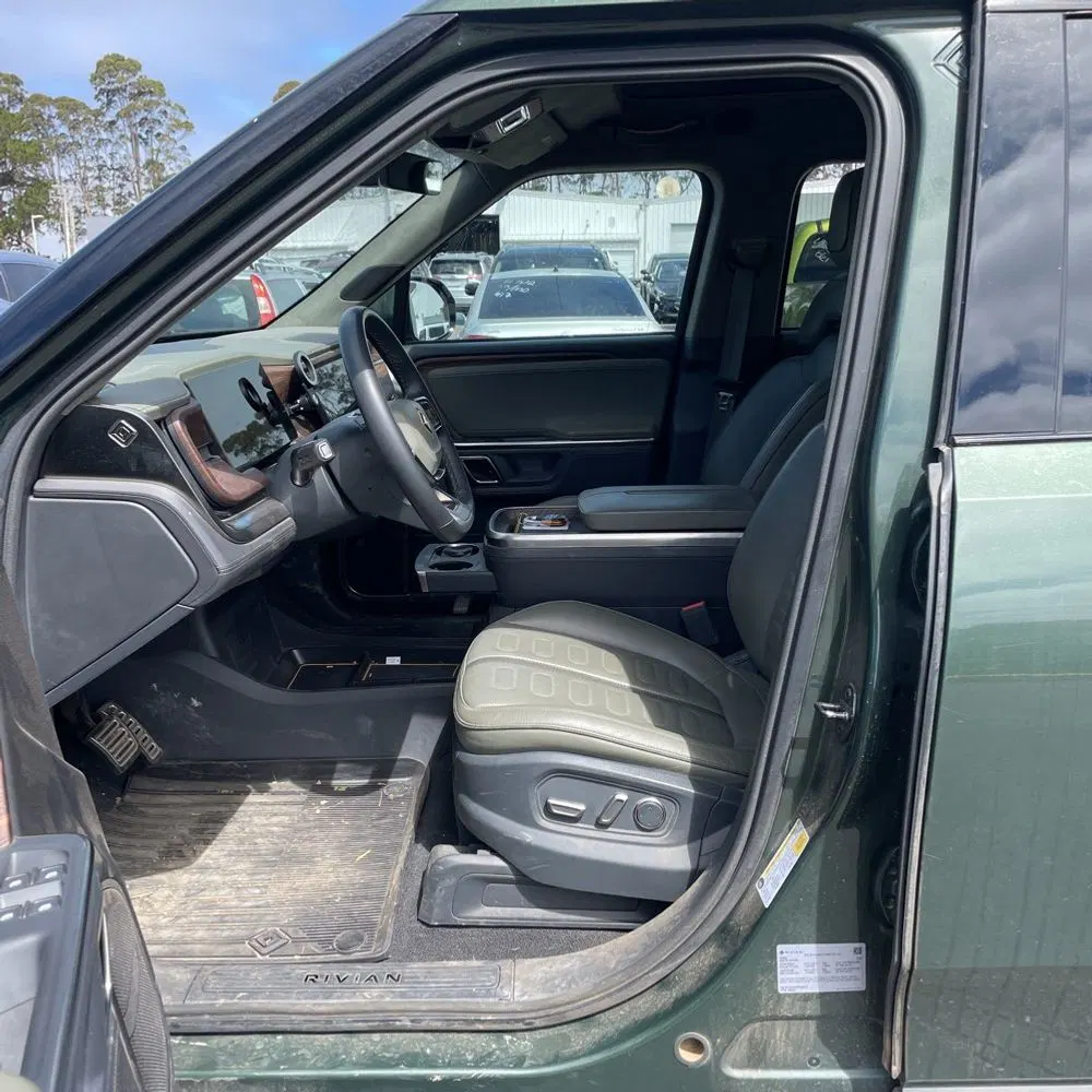 2023 Rivian R1T Adventure Quad-Motor