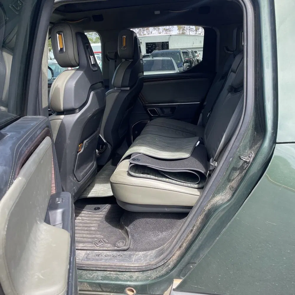 2023 Rivian R1T Adventure Quad-Motor