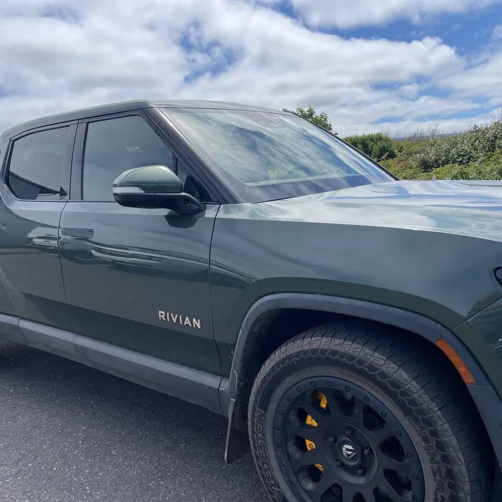 2023 Rivian R1T Adventure Quad-Motor