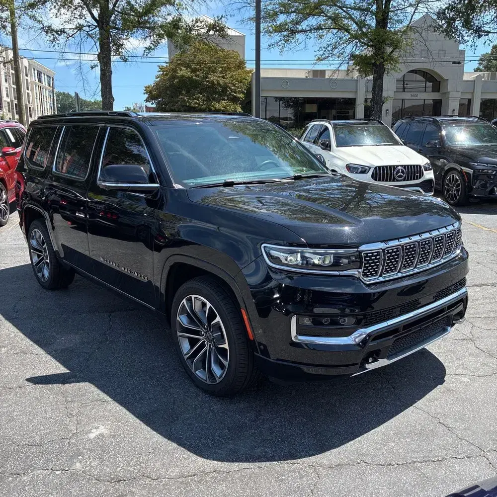 2022 Jeep Grand Wagoneer Series III