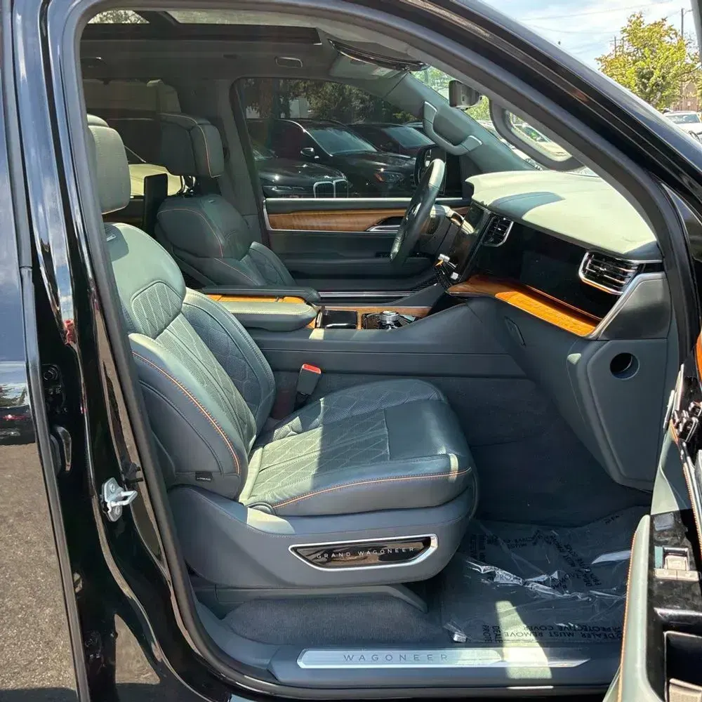 2022 Jeep Grand Wagoneer Series III