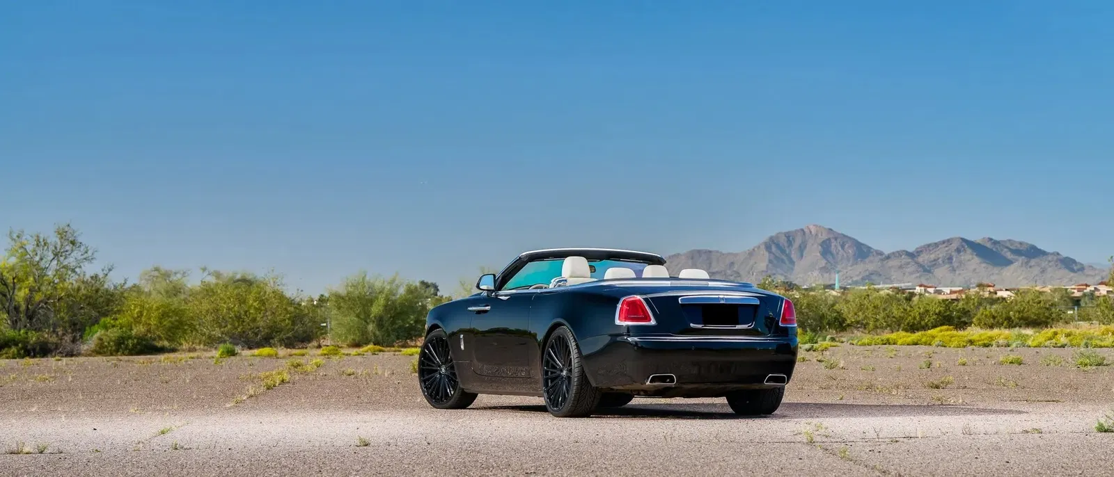 2017 Rolls-Royce Dawn