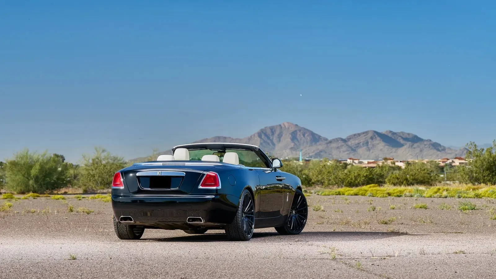 2017 Rolls-Royce Dawn