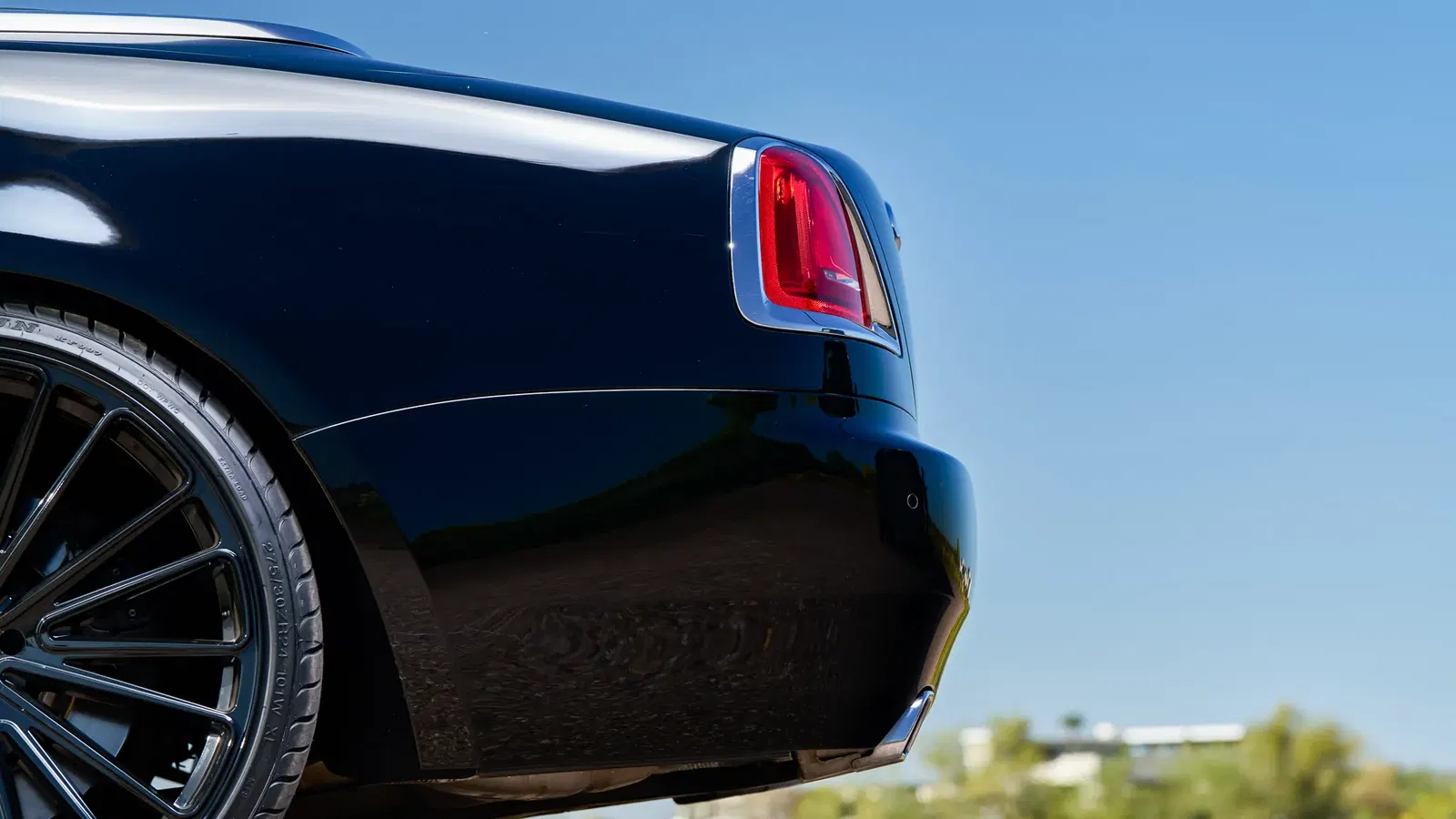 2017 Rolls-Royce Dawn