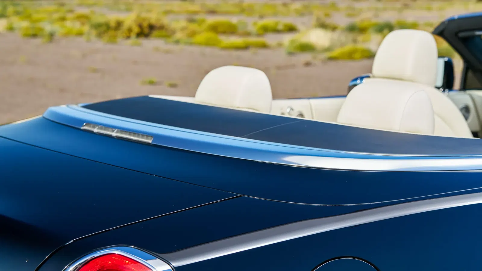 2017 Rolls-Royce Dawn
