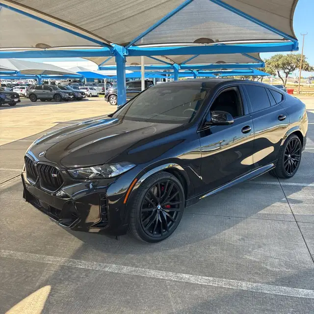 2025 BMW X6 M60i xDrive