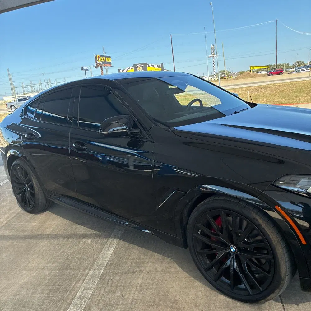 2025 BMW X6 M60i xDrive
