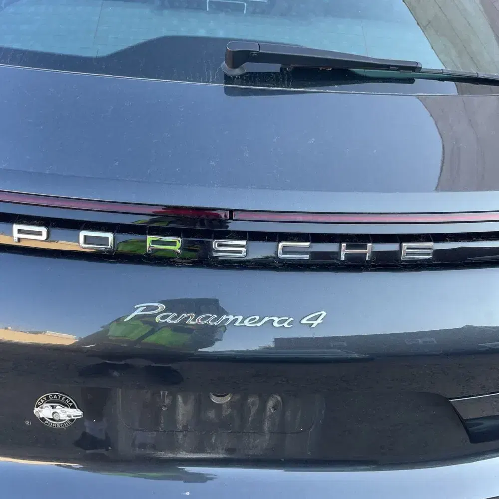 2018 Porsche Panamera 4