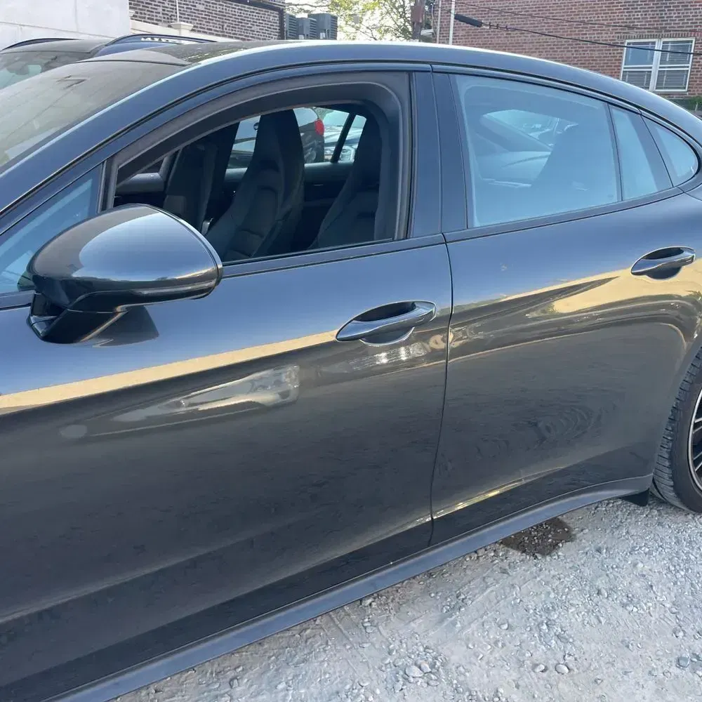 2018 Porsche Panamera 4
