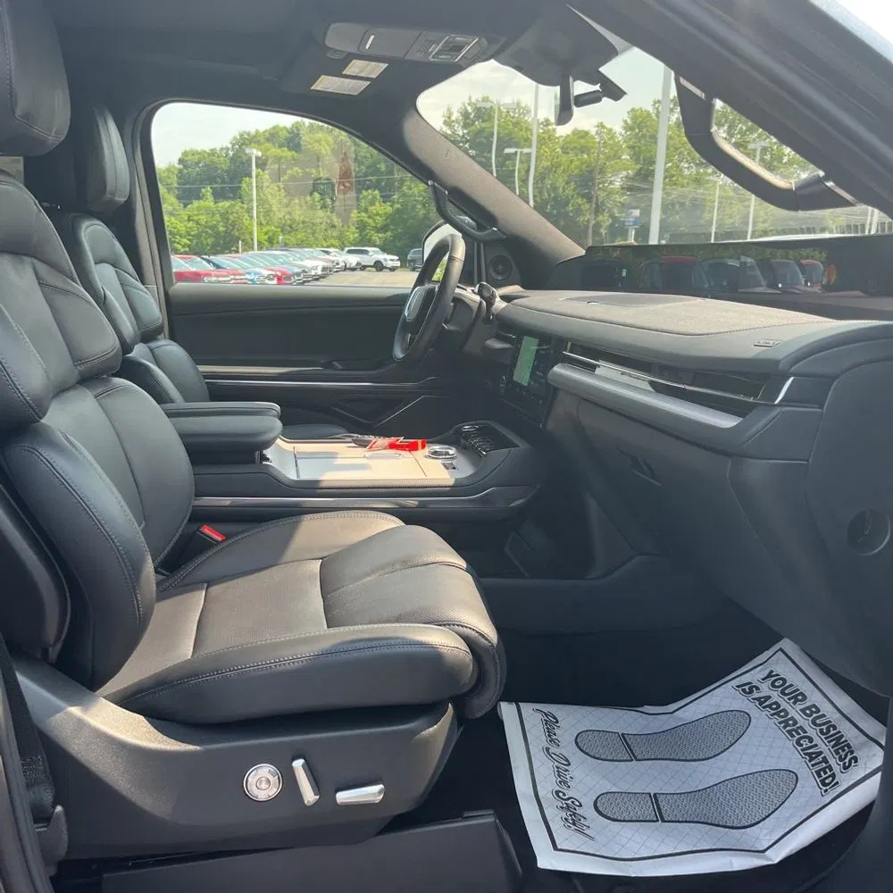 2025 Lincoln Navigator Reserve