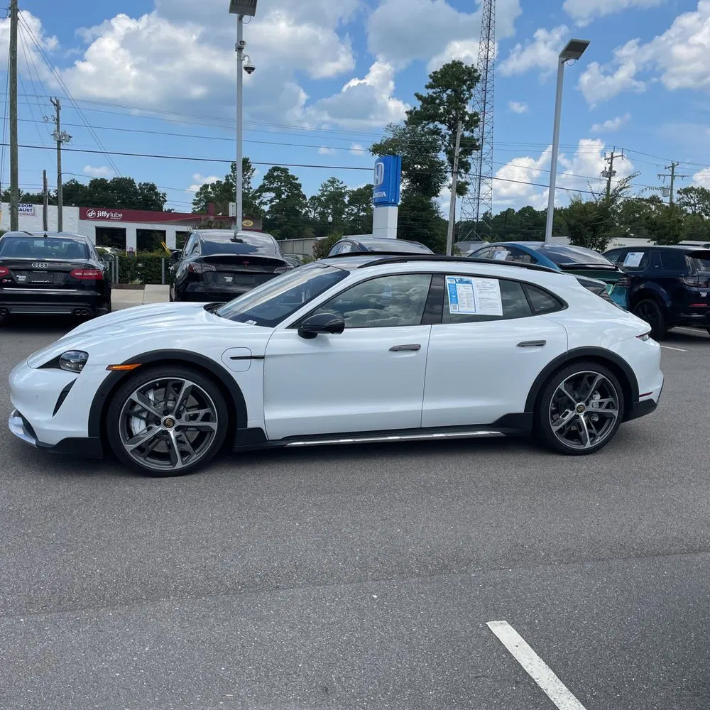 2022 Porsche Taycan Turbo Cross Turismo