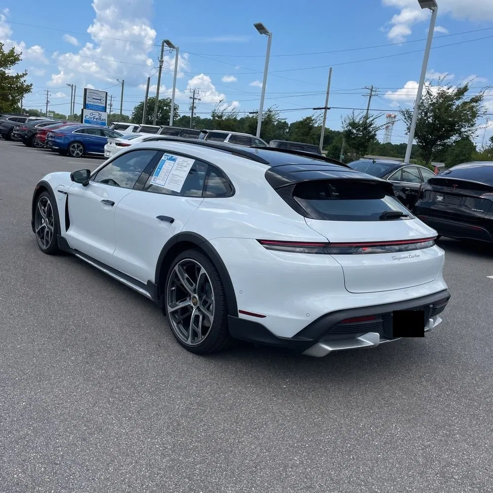 2022 Porsche Taycan Turbo Cross Turismo