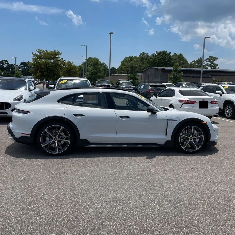 2022 Porsche Taycan Turbo Cross Turismo