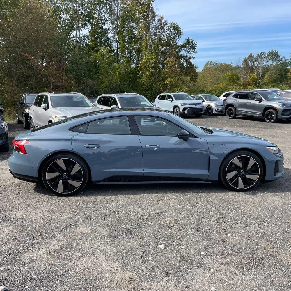 2023 Audi e-tron GT Prestige