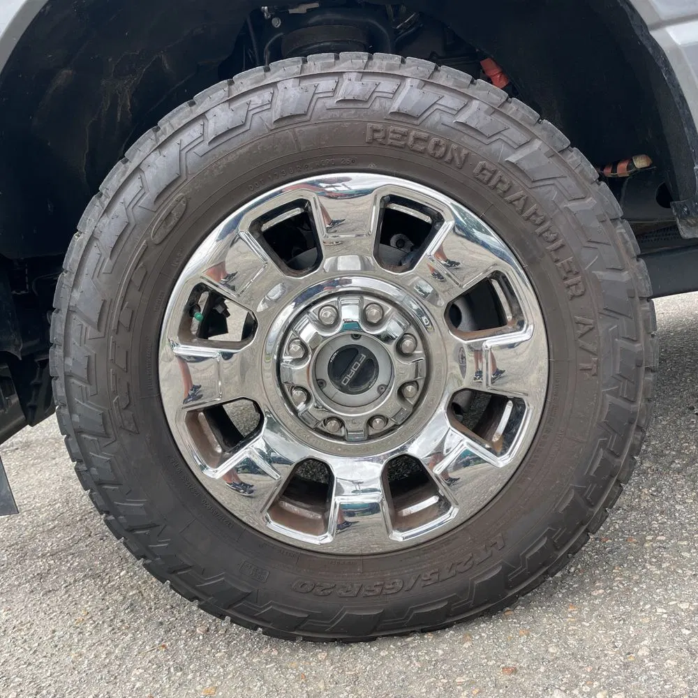 2025 Ford F-350 Super Duty Lariat