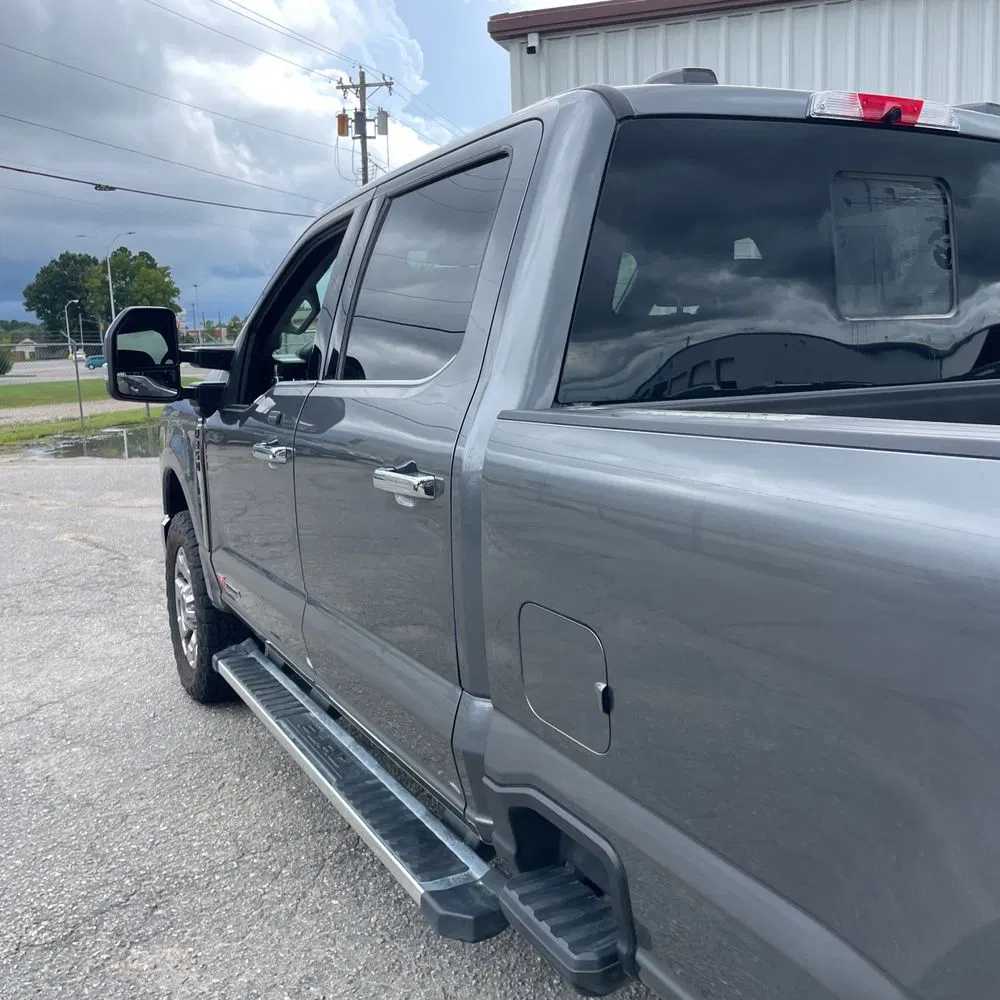 2025 Ford F-350 Super Duty Lariat